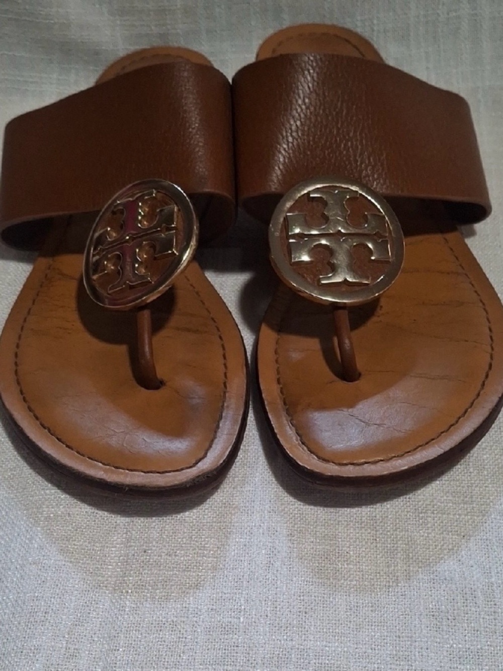 Tory Burch Cognac Leather Slide Sandals with Gold Emblem - Picture 3 of 10